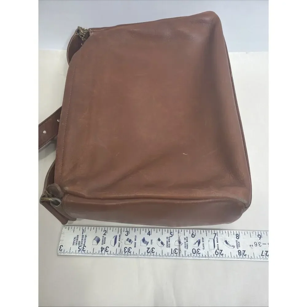 Vintage Coach Crossbody/ Messenger Bag Leather 0101-308
